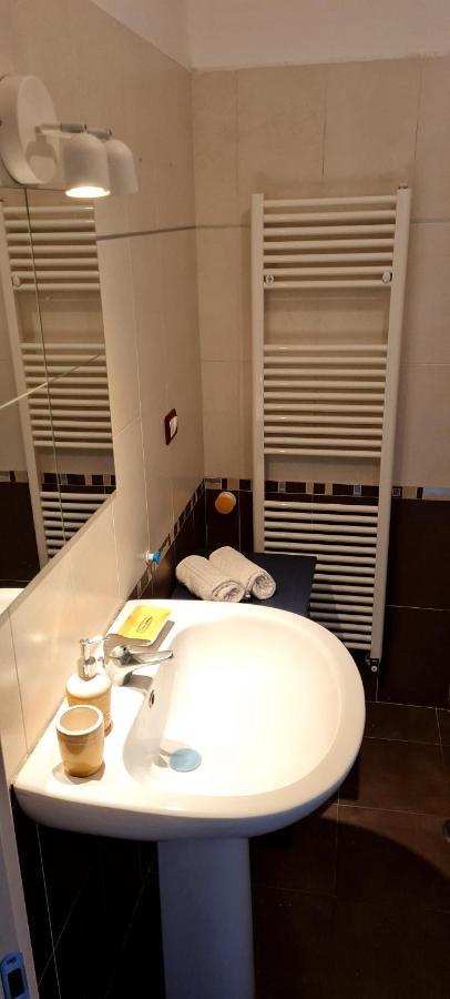 Salute Apartments تيرني المظهر الخارجي الصورة